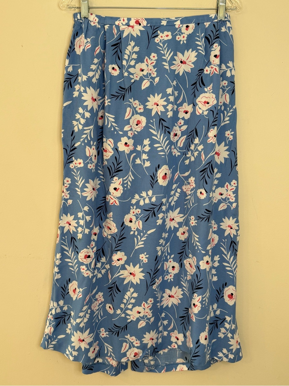Southern Lady floral midi skirt elastic back plus SZ 16